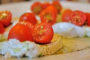 81949272_2597227197012532_7550136521605513216_n (1) caprese salad